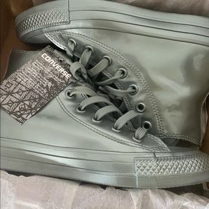 Converse metallic rubber 5.5 women! New with tag !